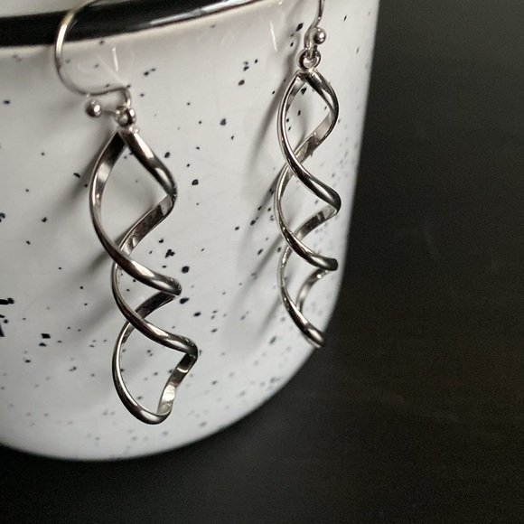 Lia Sophia Twisty Dangle Earrings - Picture 2 of 4